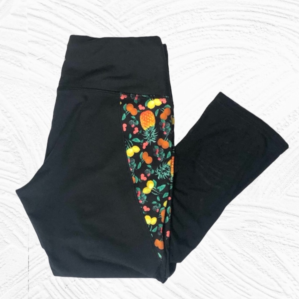 Zelos Fruit Novelty Print Workout Set Size S/M - Picture 2 of 11